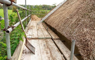 advantages of Salehurst thatch roofing